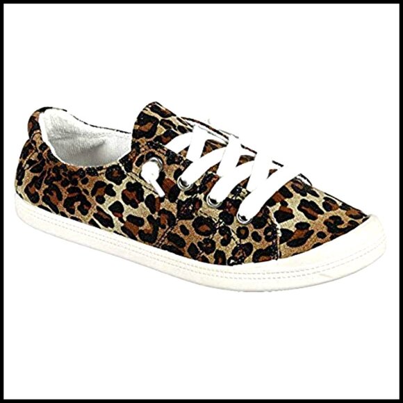Amazon.com | Men Classic Slip-On Sneakers, Comfort Fashion, Lace-Up Closure, Lightweight